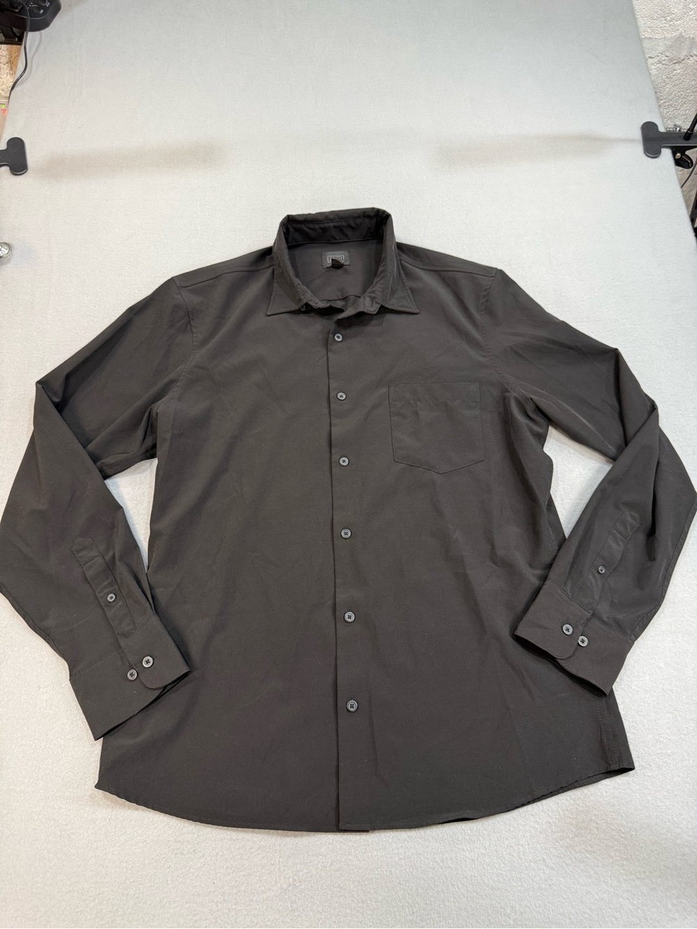 14th & Union Men's Black Long-Sleeve Button-Down Shirt